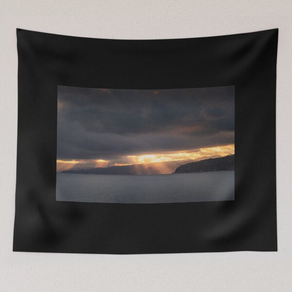 Aperçu de l'œuvre LE SOLEIL SE COUCHE créée et vendue par AlipDesign.