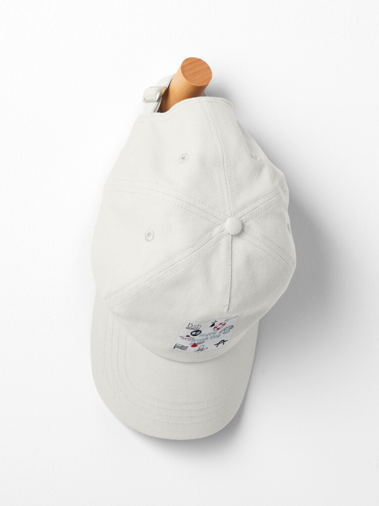 Aperçu 2 sur 7. Casquette avec l'œuvre BRETAGNE créée et vendue par 2G2P.