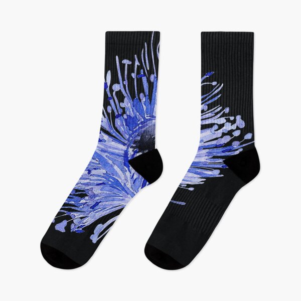 Artikelvorschau, Blaue und Aqua-Blumenkunst auf schickem Schwarz entworfen und verkauft von DEC02.
