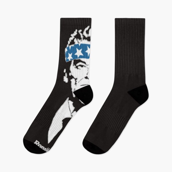 Artikelvorschau, Ronald Reagan amerikanisches Bandana Essential T-Shirt entworfen und verkauft von MARIAIRADO.