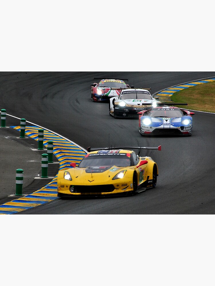 voiture de course corvette