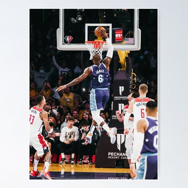 Artikel-Vorschau von Posterisierter Dunk von LeBron James 6, designt und verkauft von HazlettTLH.