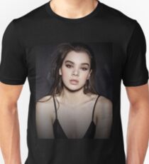 Hailee Steinfeld Unisex T-Shirt