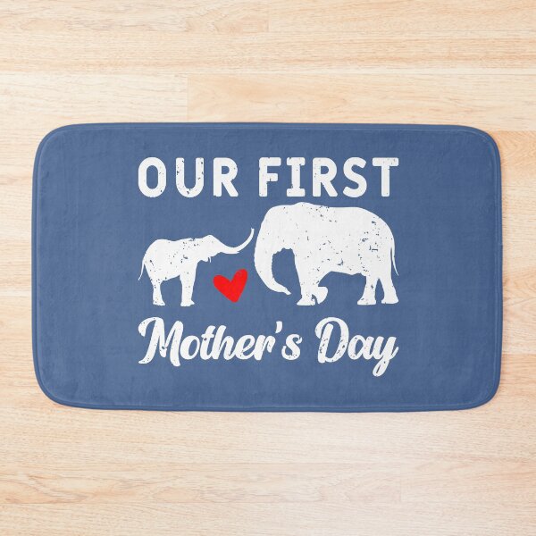 Artikelvorschau, Unser erster Muttertag Mutter Mutter Muttertag Happy Love entworfen und verkauft von raretshirtsuk.