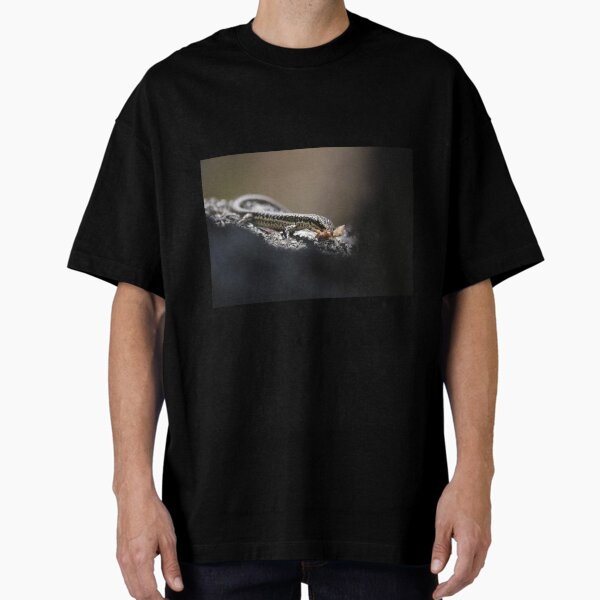 Grand skink - snack time! Oversized T-Shirt