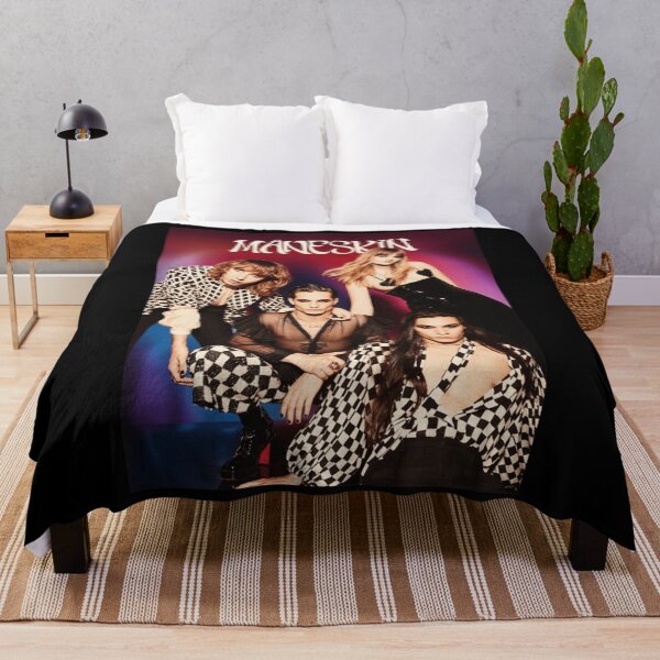 Item preview, Le groupe de rock Måneskin Maneskin vainqueur Italie Eurovision 2021 . classique designed and sold by viraniekpank.