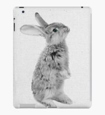 Rabbit 11 iPad-Hülle & Skin