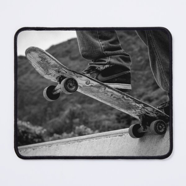 Item preview, skateboard designed and sold by Filip Jurina.