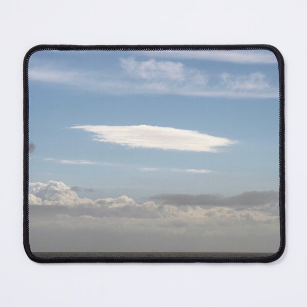 Item preview, 2016 Paesaggio di mare con nuvola designed and sold by robertoferrero.