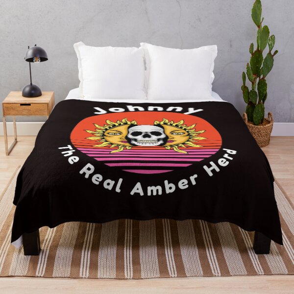 Item preview, Pop Culture pop art Amber - Johnny we understand - 2 designed and sold by Henk GoGo T-Shirts ⭐️⭐️⭐️⭐️⭐️.