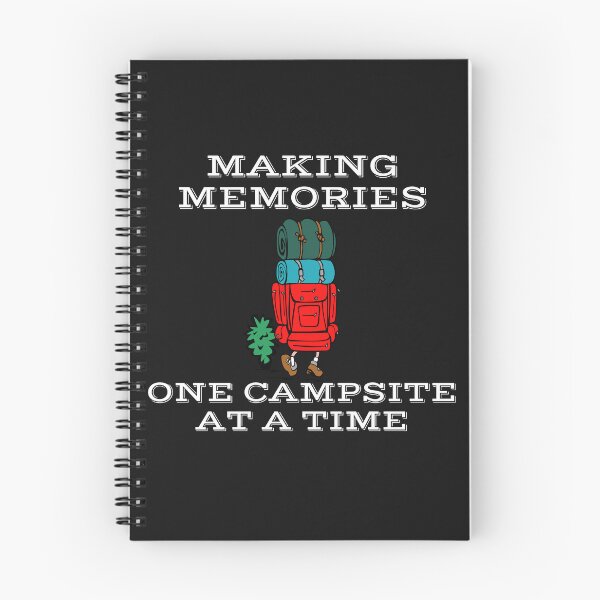 Aperçu de l'œuvre   Making Memories One Campsite At A Time créée et vendue par yassminishop.