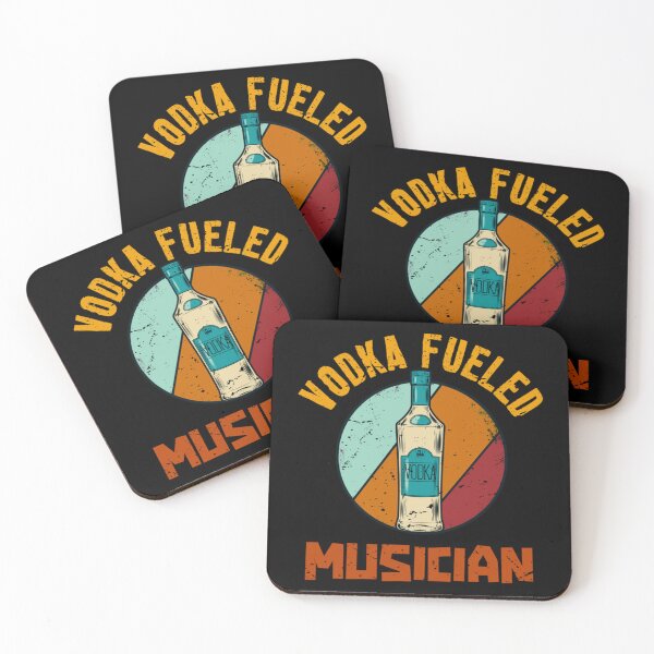 Artikelvorschau, Wodka getankter Musiker-Klassiker-T - Shirt entworfen und verkauft von desireeowe.
