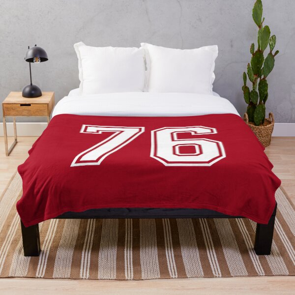 Aperçu de l'œuvre Number 76 - Jersey Shirt créée et vendue par PulpTrends.