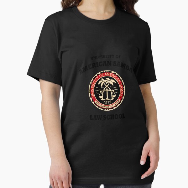 Vista previa del artículo con la obra «Facultad de Derecho de la Universidad de Samoa Americana - Diseñado profesionalmente Camiseta clásica», diseñado y vendido por FranzTeufel.