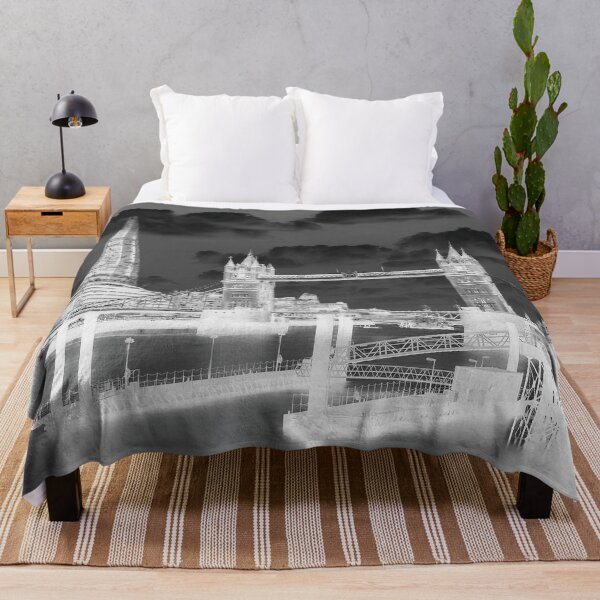 Item preview, Tower Bridge London at night, Skyline England designed and sold by Mauswohn.