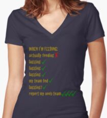 Feeding League of Legends Women's Fitted V-Neck T-Shirt