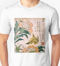 Hokusai Katsushika - Pfingstrose und Kanarienvogel Slim Fit T-Shirt