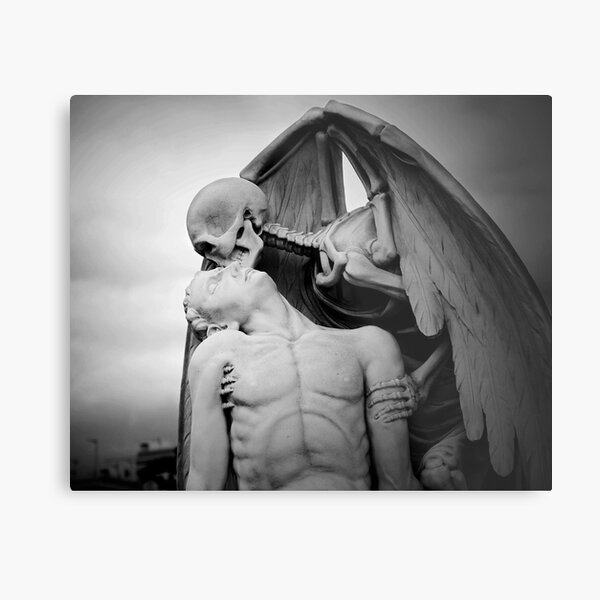 Artikel-Vorschau von El Beso de la Muerte, designt und verkauft von victoriaduran.