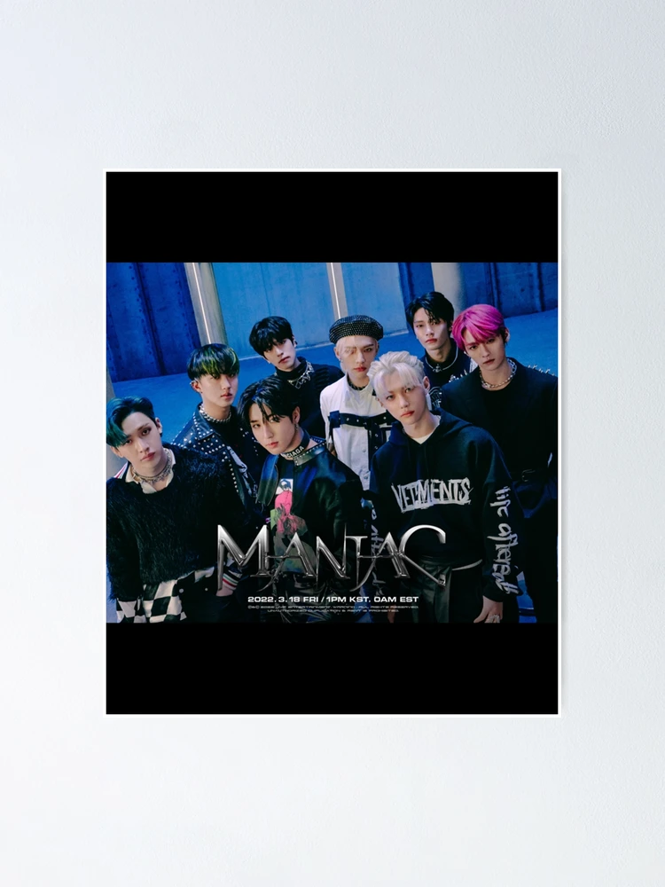 Stray kids maniac (1)