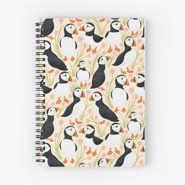 Aperçu de l'œuvre Floral Puffins créée et vendue par RebeccaFlaherty.