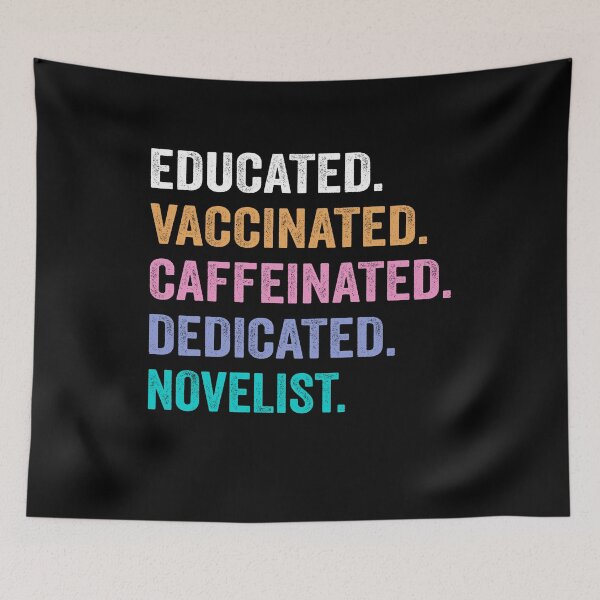 Aperçu de l'œuvre Chemise de romancier dédiée vaccinée caféinée éduquée, cadeau de Noël de romancier drôle créée et vendue par xlnv.
