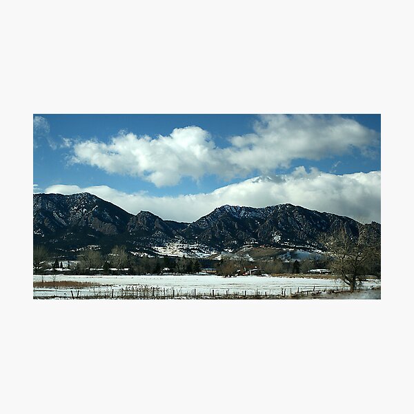 Aperçu de l'œuvre Mountains near Boulder créée et vendue par MarcVDS.