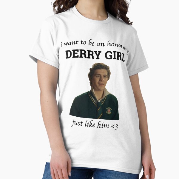 Vista previa del artículo con la obra «Regalos gráficos lindos para hombres y mujeres con el nombre de Derry Girl», diseñado y vendido por Howellkovacek.