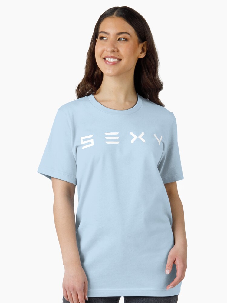 Thumbnail 2 von 7, Essential T-Shirt, S3xy Tesla Cars Sexy Modell S, 3, X und Y T-Shirt mit weißem Aufdruck designt und verkauft von LeonaHertle.