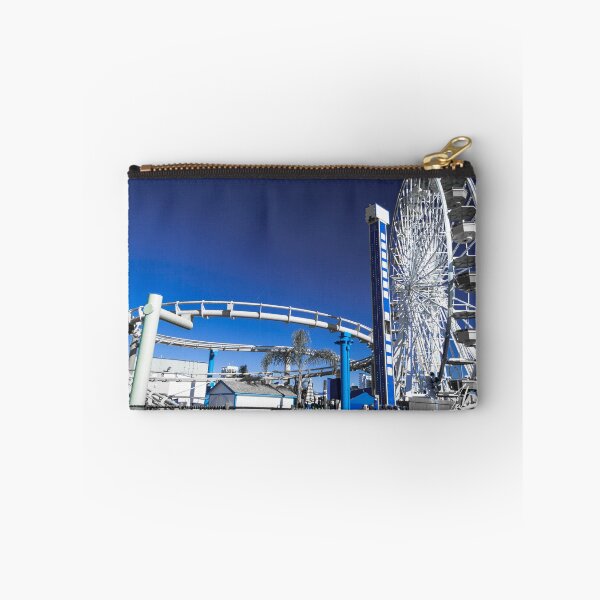 Aperçu de l'œuvre Dans le bleu créée et vendue par ZMorrisDesigns.