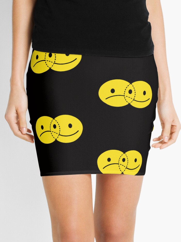 mini skirt emoji
