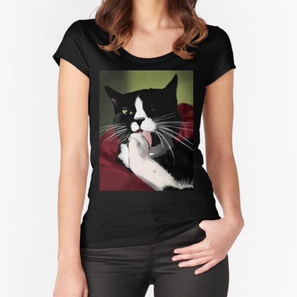 Fred Fitted Scoop T-Shirt