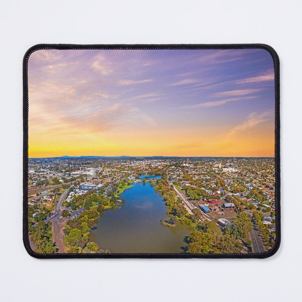 Artikelvorschau, Panoramablick auf den Lake Weeroona Bendigo entworfen und verkauft von Bendigo Aerial.