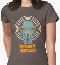 Cthulhu, Dreamer in the Deeps Women's Fitted T-Shirt
