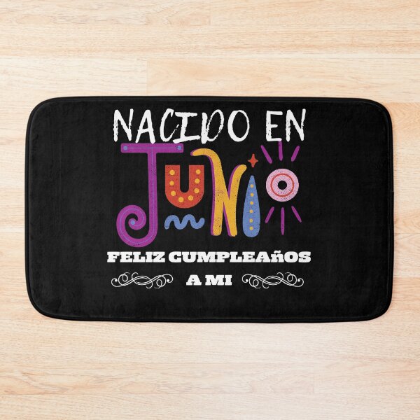 Item preview, Nacido En junio feliz cumpleanos a mi  designed and sold by Laviola182.