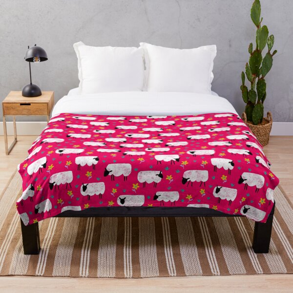 Aperçu de l'œuvre Moutons au travail sur rose - modèle sans couture créée et vendue par colorofmagic.