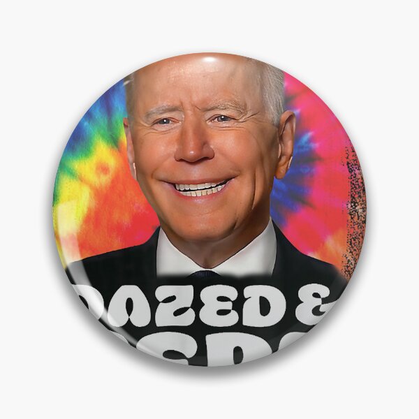 Artikelvorschau, Biden Benommen und sehr verwirrt Tiedye Funny entworfen und verkauft von carentifnp38.