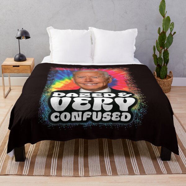 Artikelvorschau, Biden Benommen und sehr verwirrt Tiedye Funny entworfen und verkauft von carentifnp38.