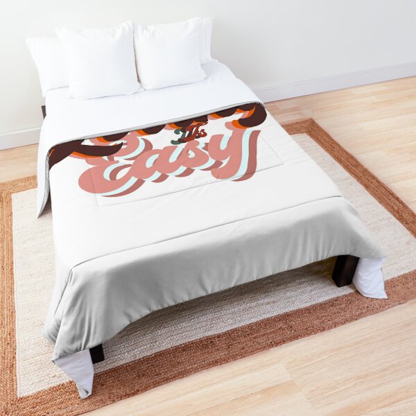  Loving is easy - Retro  Comforter