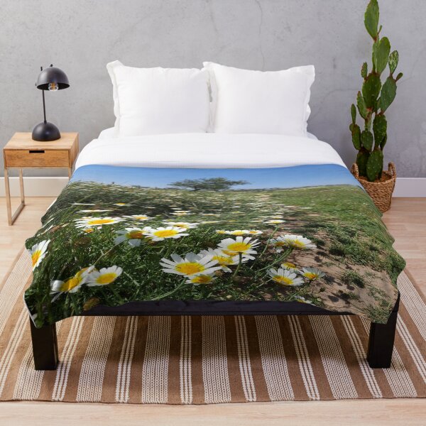 Item preview, Daisied energy boost in the countryside designed and sold by Maurinho82.