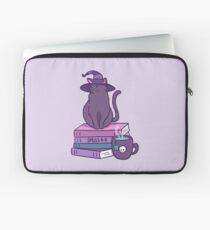 Feline Familiar Laptop Sleeve