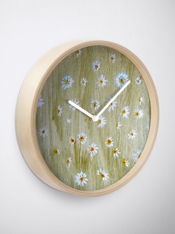 Alternate view of Daisies Clock