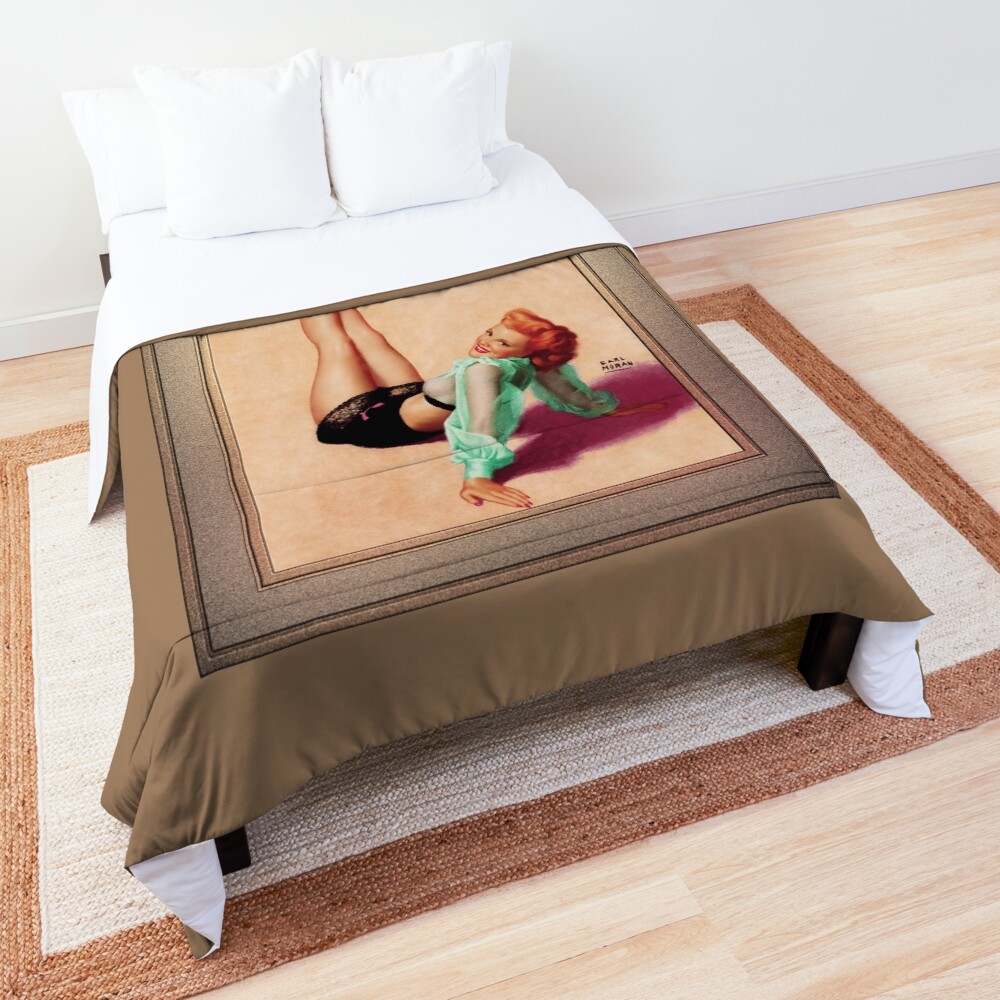 Judy Garland Poses For Earl Moran Remastered Vintage Art Xzendor7 Reproductions Decorative Art Print Comforter