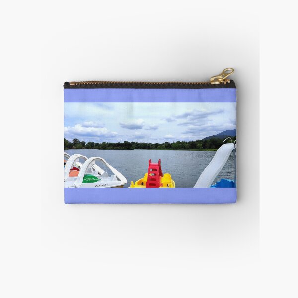 Aperçu de l'œuvre Pedalos au lac St Jean pla de corts. créée et vendue par elGatCendrer.
