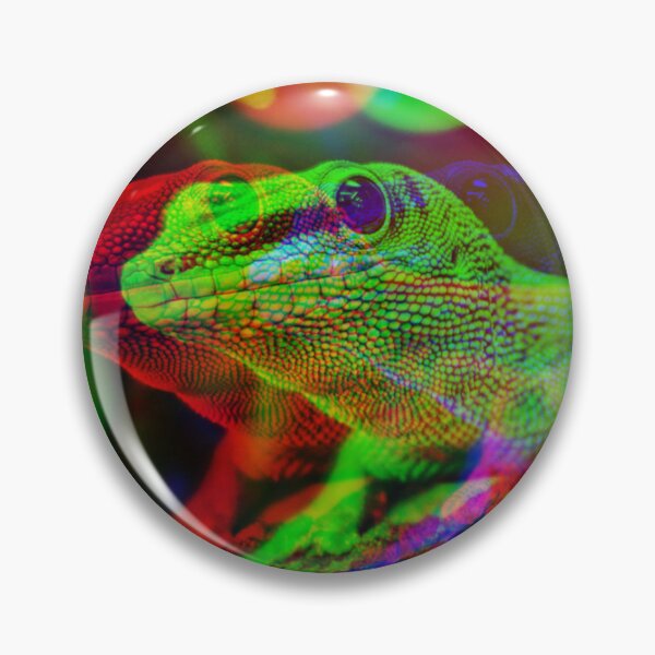 Aperçu de l'œuvre Mystique Glitch Anole créée et vendue par 9Amaryllis6.