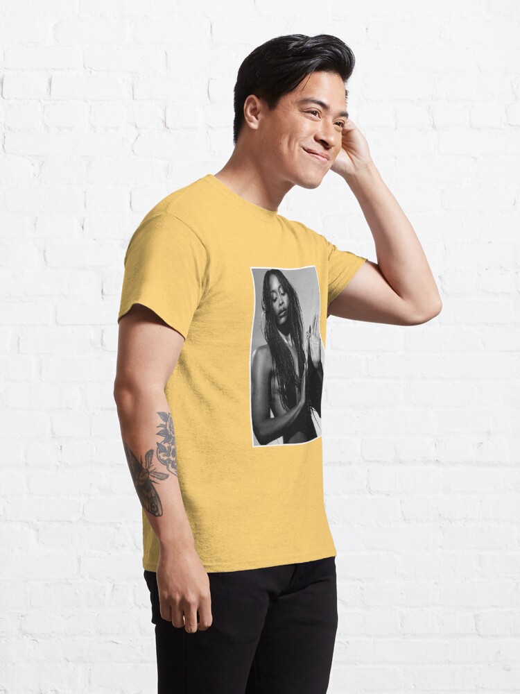 Discover Lauryn Hill classical T-shirt