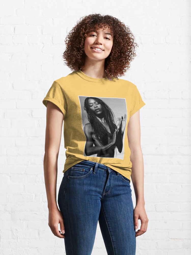 Disover Lauryn Hill classical T-shirt