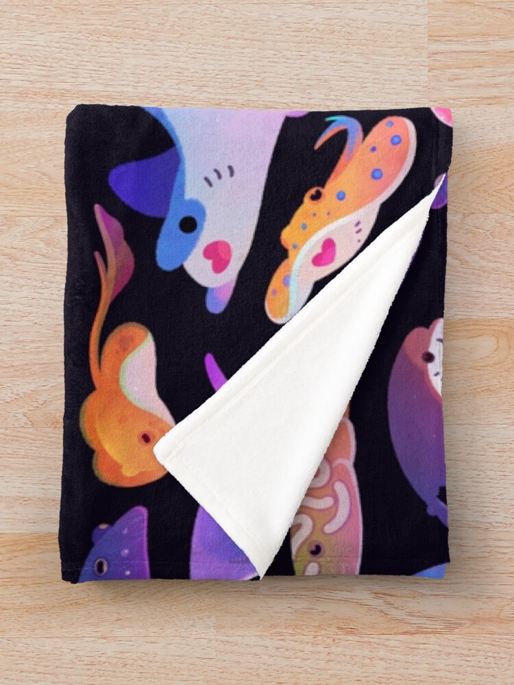 Imagen 3 de 6, Manta con la obra rayo día 2, diseñada y vendida por pikaole.
