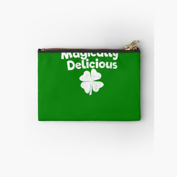 Artikelvorschau, Magically Delicious Shamrock Funny St. Patrick's Day Gear entworfen und verkauft von DynamicDesign.