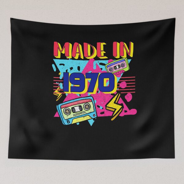 Artikelvorschau, Made In 1970 Rad 1970er Vintage 70er Kostümparty Neon Party 1970 52. Geburtstag 52 Jahre alt Männer Frauen Essential Classic entworfen und verkauft von mohmmed22.