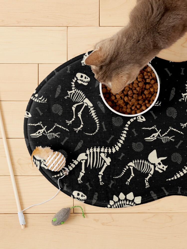 Alternate view of Dinosaur Fossils in Black Pet Mat